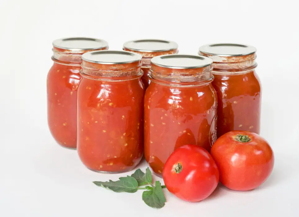 Are Tomatoes Acidic or Alkaline? Realize How the pH Balance